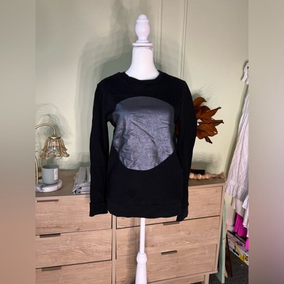 Vintage FOREVER21 Black & Metallic Silver Graphic Crewneck Sweater 100% Cotton S - Picture 3 of 16